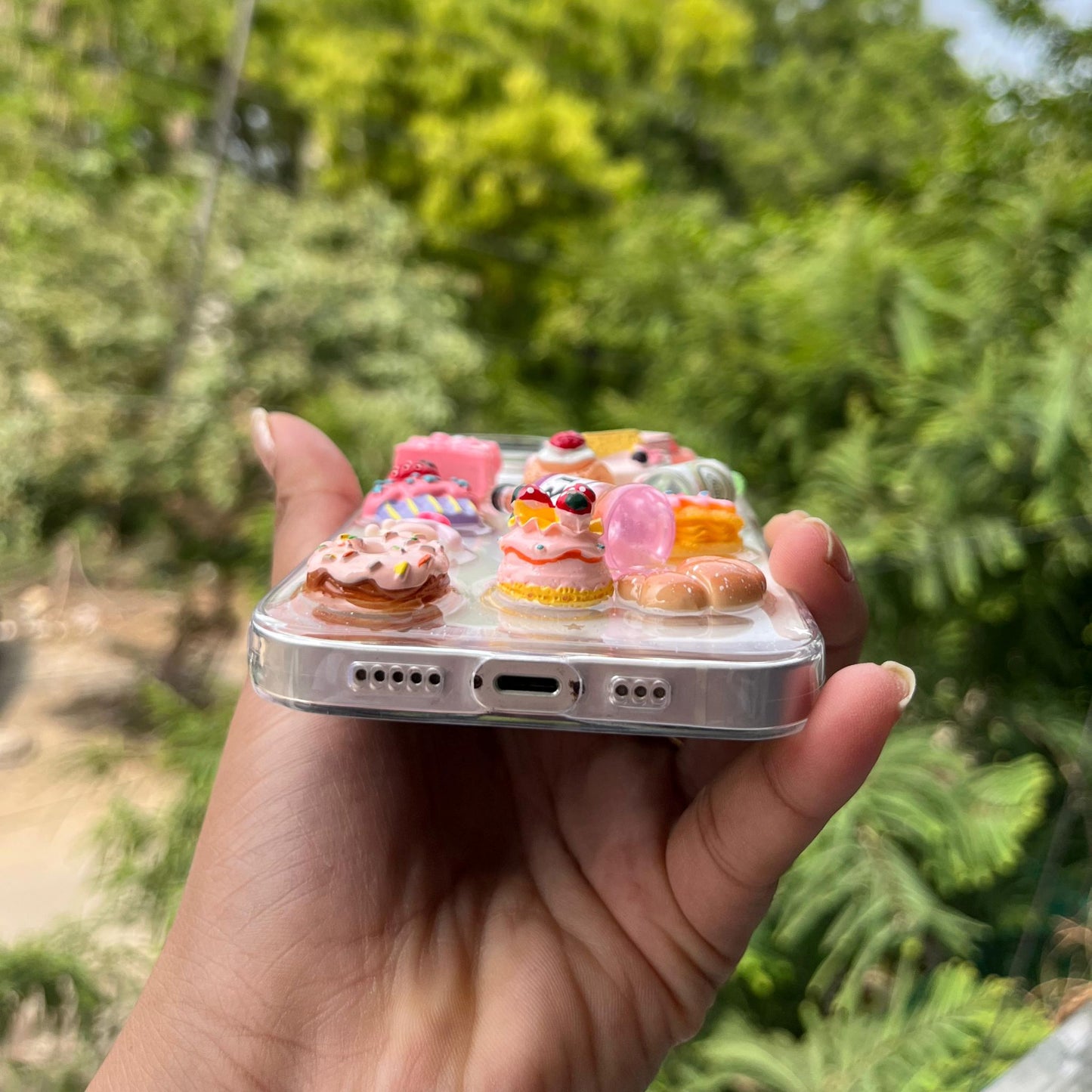 Iphone 14 Cake Cover